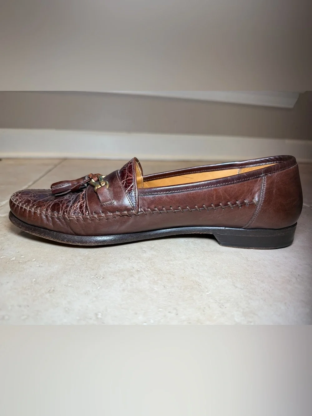 Johnston & Murphy Crocodile-Texture Tassel Leather Loafers